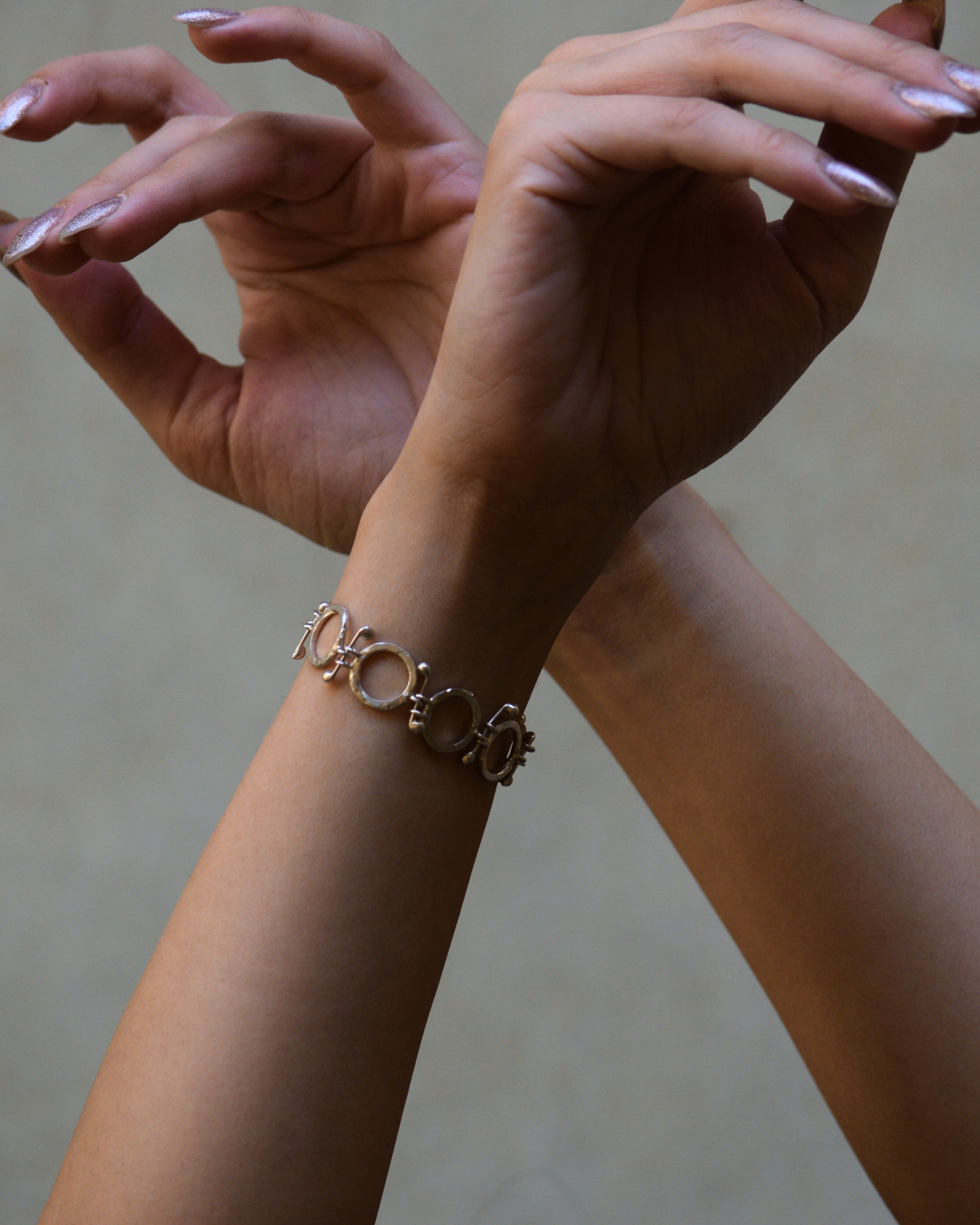 Green and Gold Simple Jewelry Sale Promotion Instagram Post - 2025-12-01T153441.977