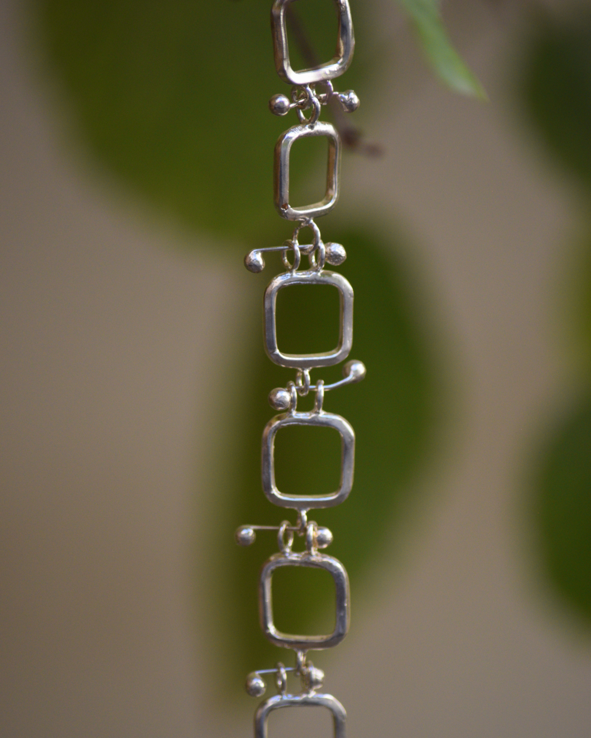 Green and Gold Simple Jewelry Sale Promotion Instagram Post - 2025-12-01T155558.169